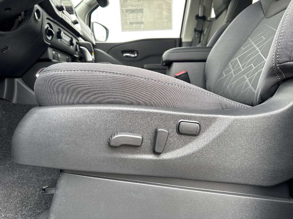 new 2025 Nissan Frontier car, priced at $41,080