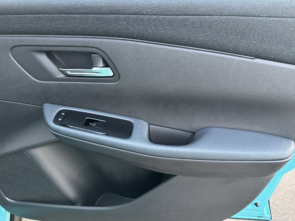 new 2026 Nissan Leaf car, priced at $37,590