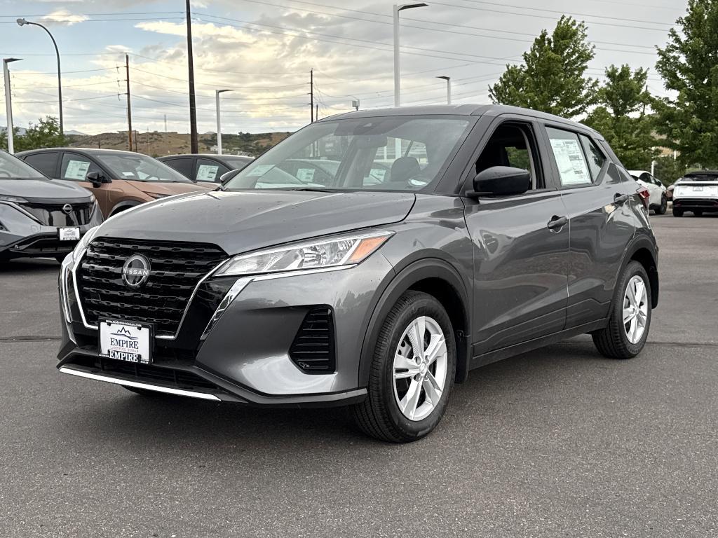 new 2025 Nissan Kicks Play car, priced at $21,997