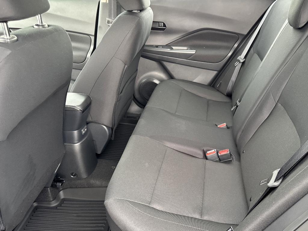 new 2025 Nissan Kicks Play car, priced at $21,997