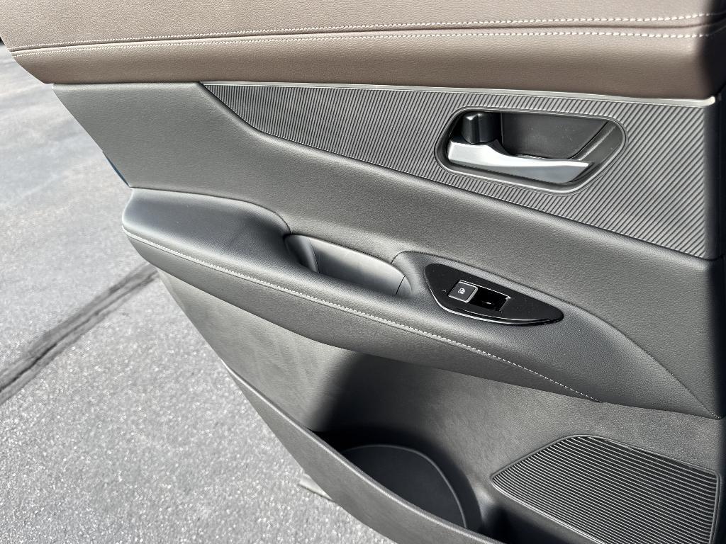 new 2025 Nissan Murano car, priced at $52,750