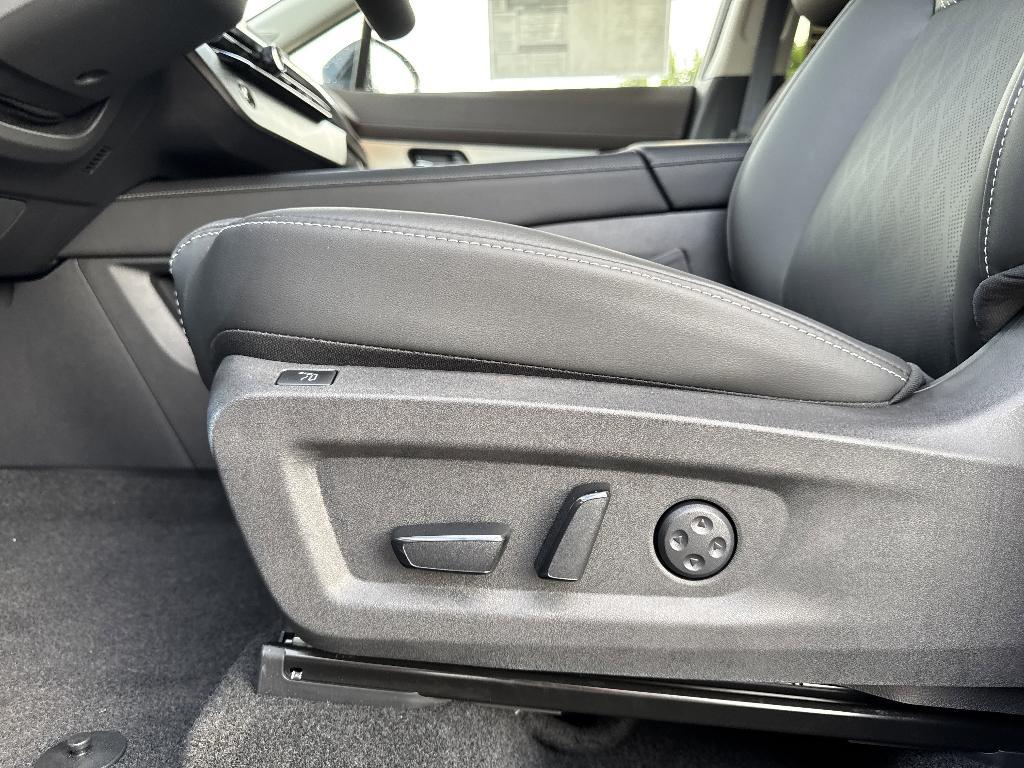 new 2025 Nissan Murano car, priced at $52,750
