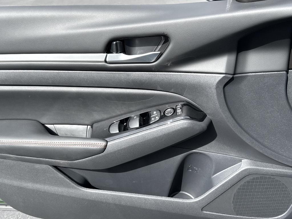 new 2025 Nissan Altima car, priced at $32,080