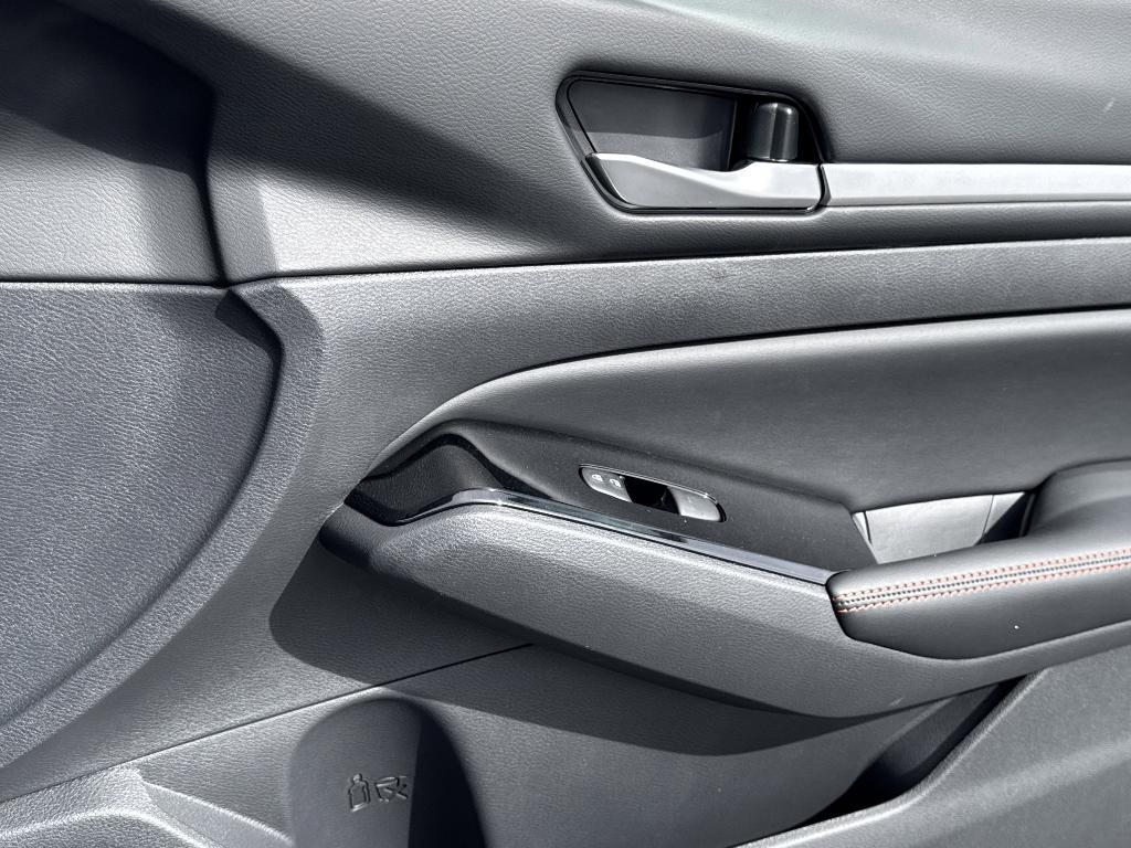 new 2025 Nissan Altima car, priced at $32,080