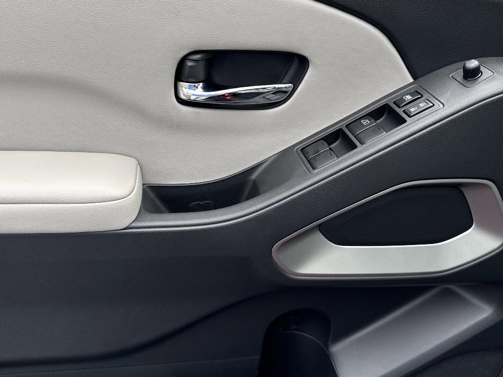 new 2025 Nissan Frontier car, priced at $40,735