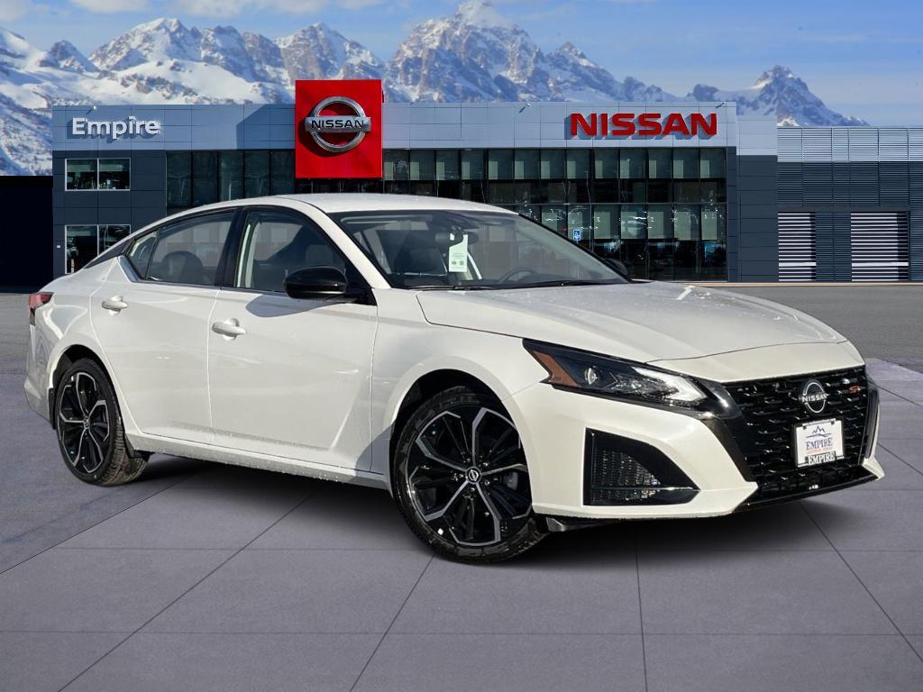 new 2025 Nissan Altima car, priced at $32,800