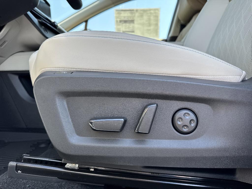 new 2025 Nissan Murano car, priced at $52,725