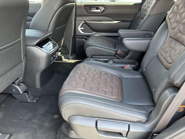 new 2025 Nissan Armada car, priced at $87,160