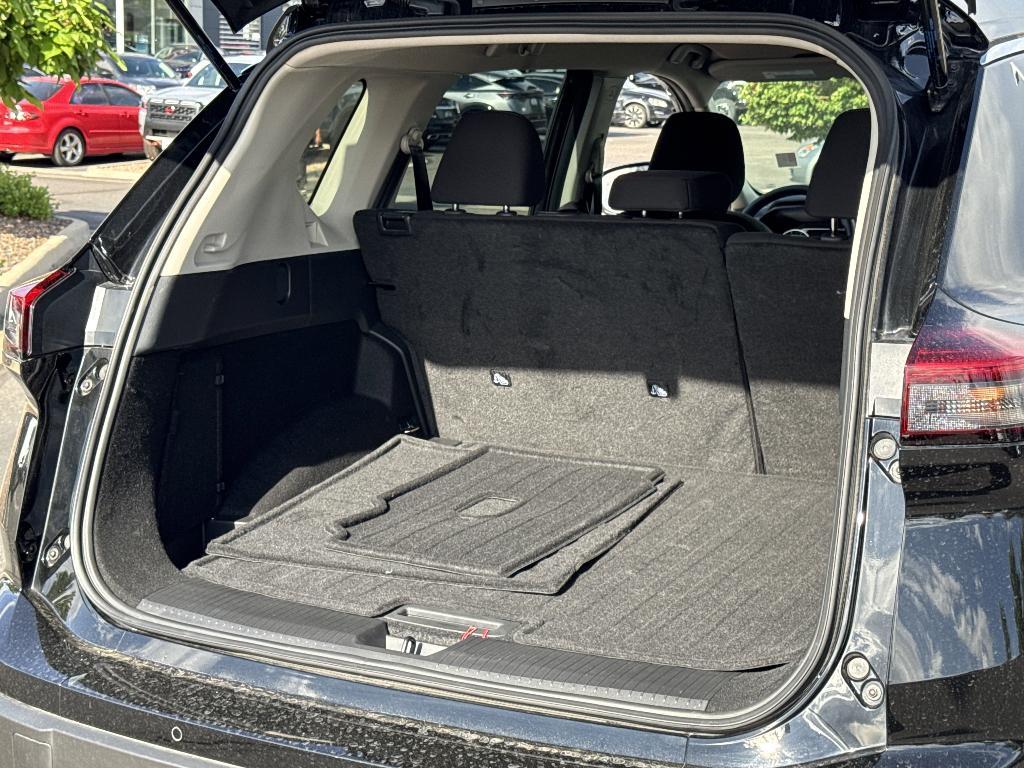 used 2025 Nissan Rogue car, priced at $30,590