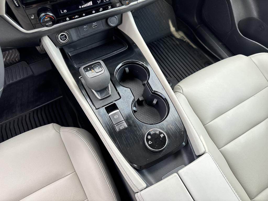 used 2023 Nissan Rogue car, priced at $24,397