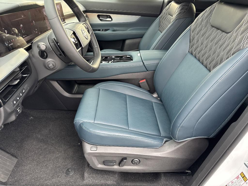 new 2025 Nissan Murano car, priced at $52,295
