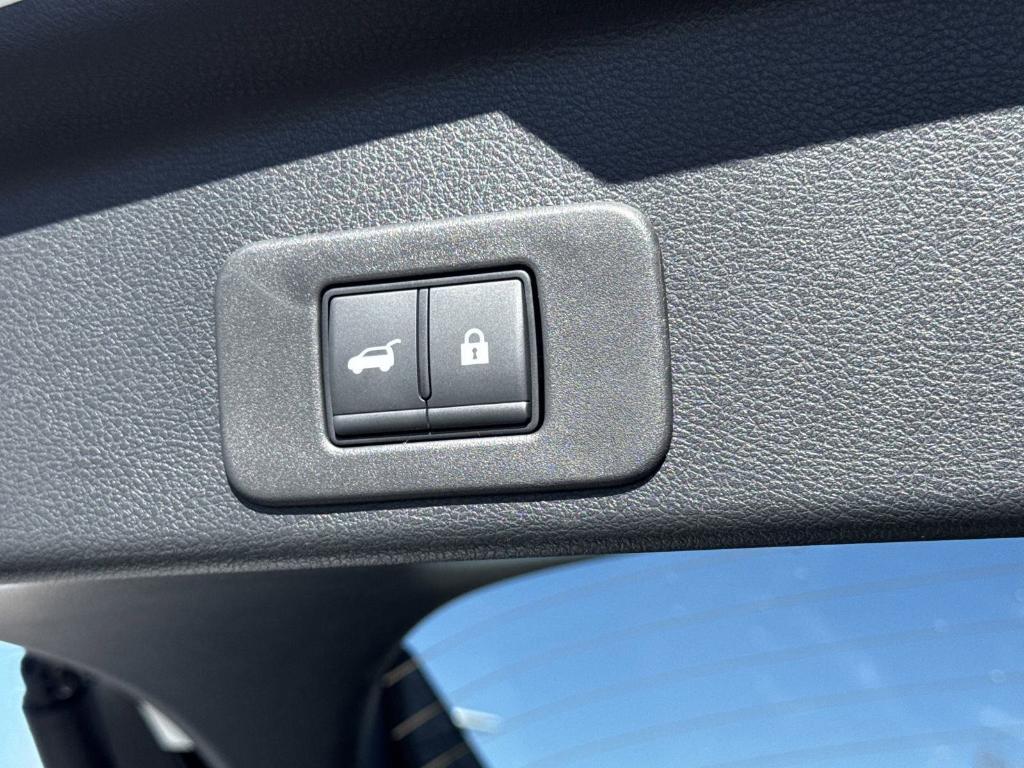 new 2025 Nissan Murano car, priced at $52,300