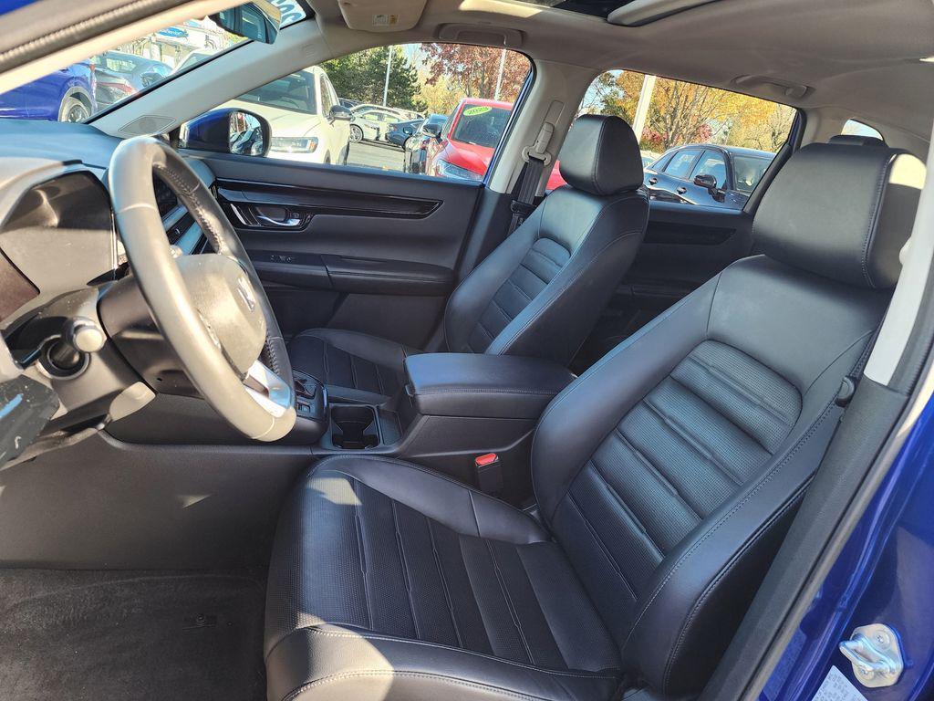 used 2023 Honda CR-V car, priced at $31,800