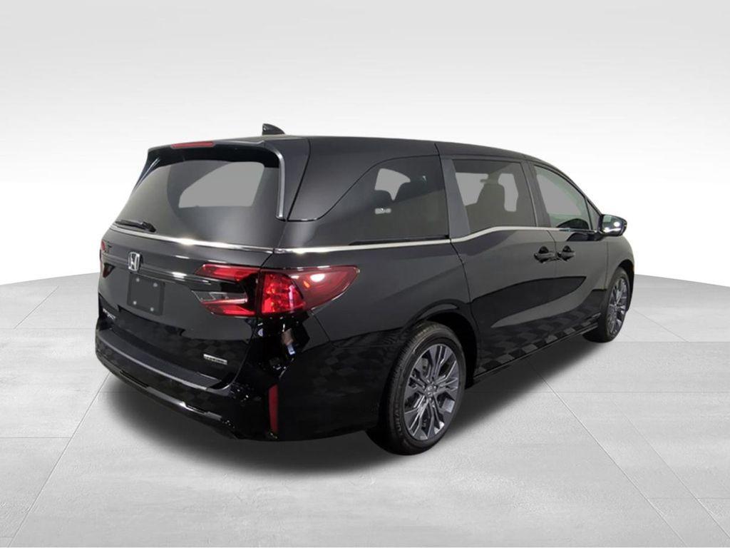 new 2026 Honda Odyssey car, priced at $45,695