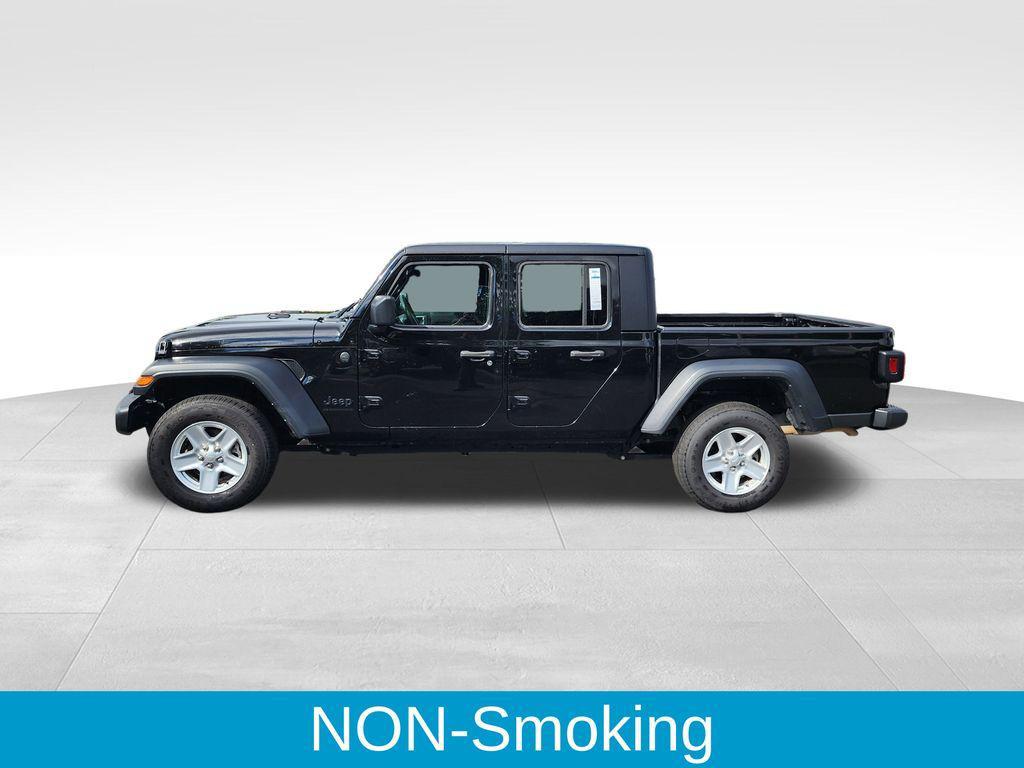 used 2023 Jeep Gladiator car, priced at $30,458
