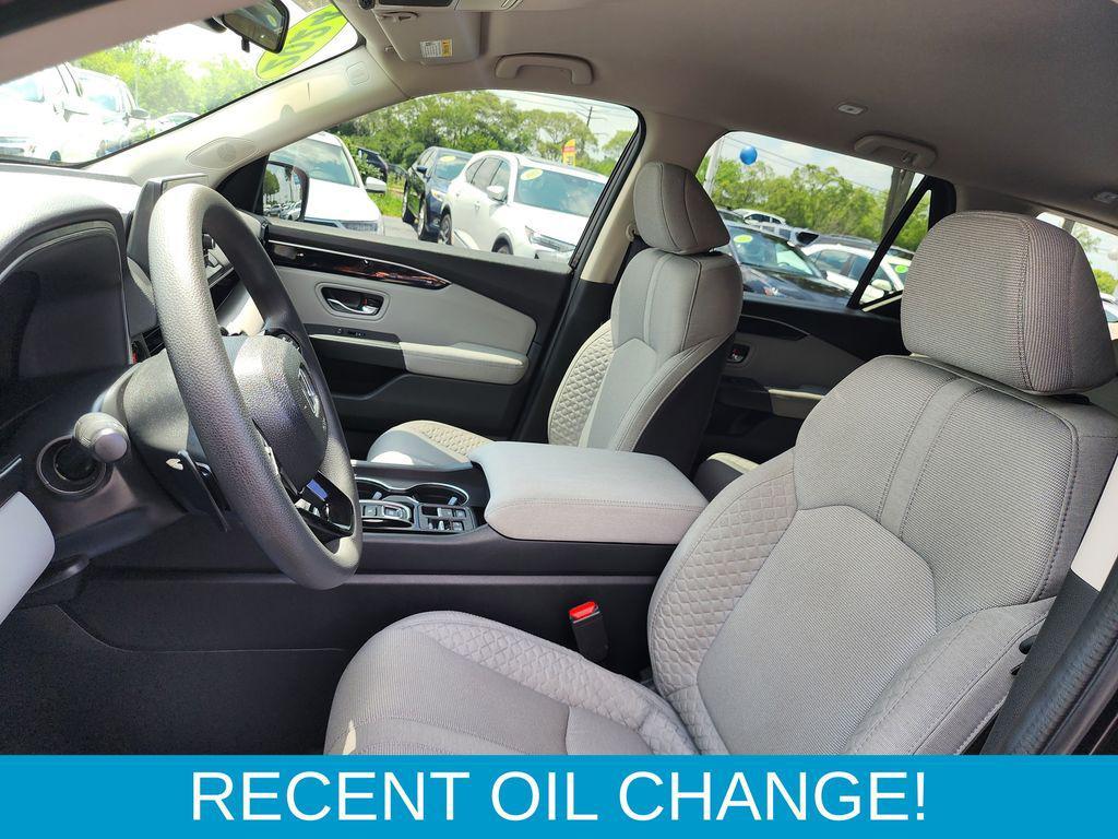 used 2024 Honda Pilot car, priced at $34,615