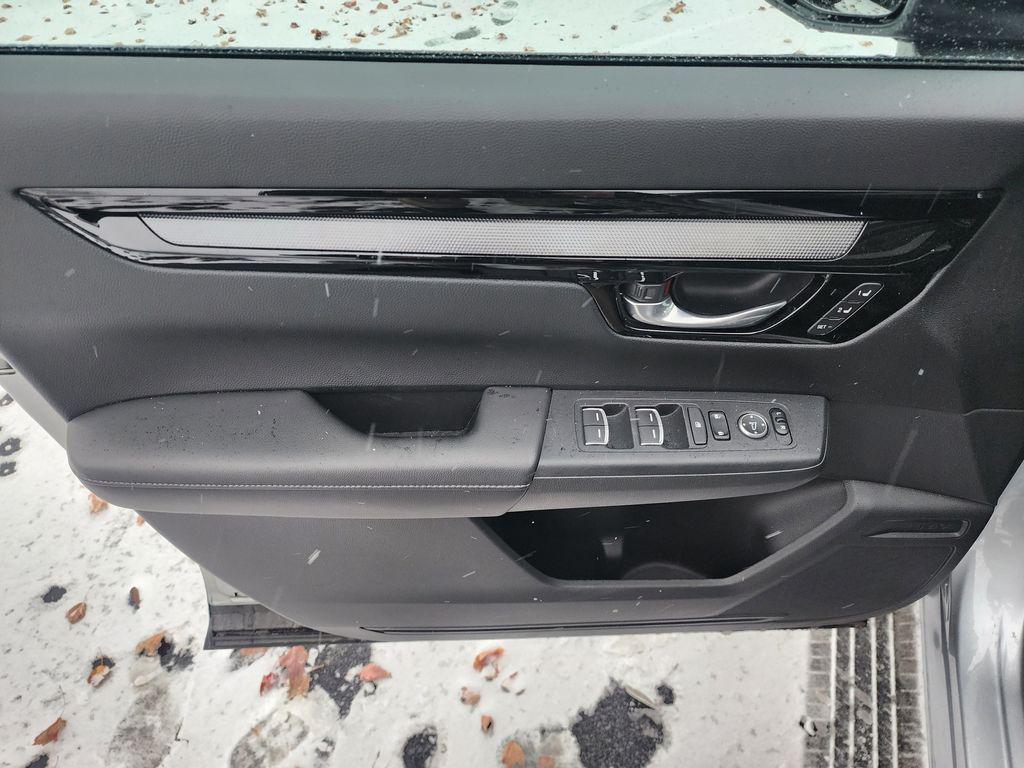 used 2023 Honda CR-V car, priced at $31,530