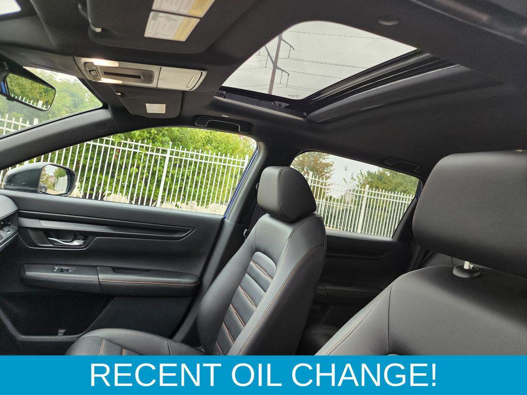 used 2025 Honda CR-V Hybrid car, priced at $39,000