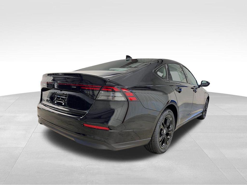 new 2025 Honda Accord car, priced at $30,274