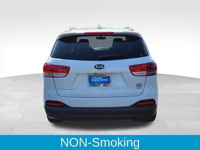 used 2016 Kia Sorento car, priced at $14,498