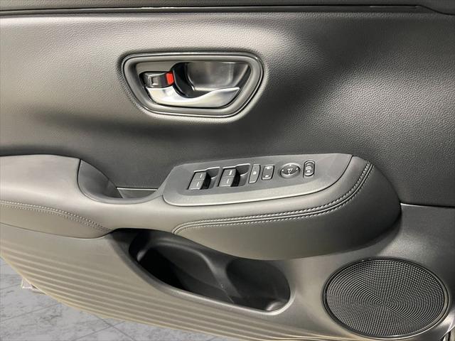 new 2025 Honda HR-V car, priced at $28,295