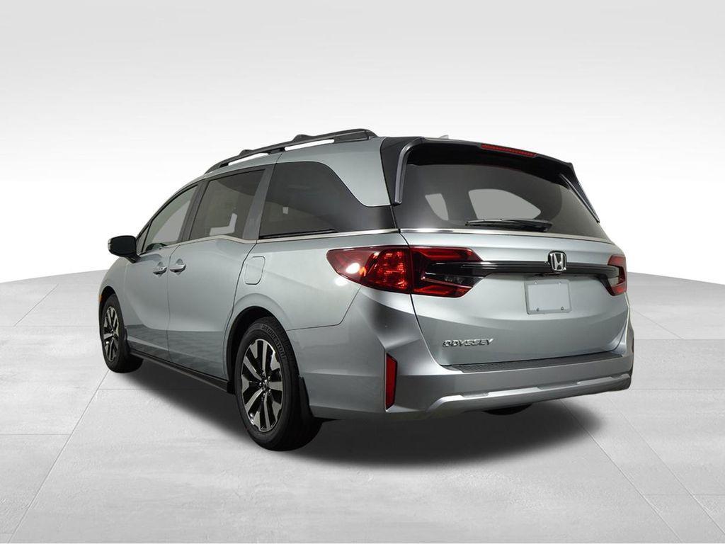 new 2026 Honda Odyssey car, priced at $44,885