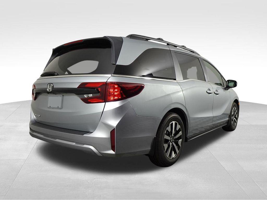 new 2026 Honda Odyssey car, priced at $44,885