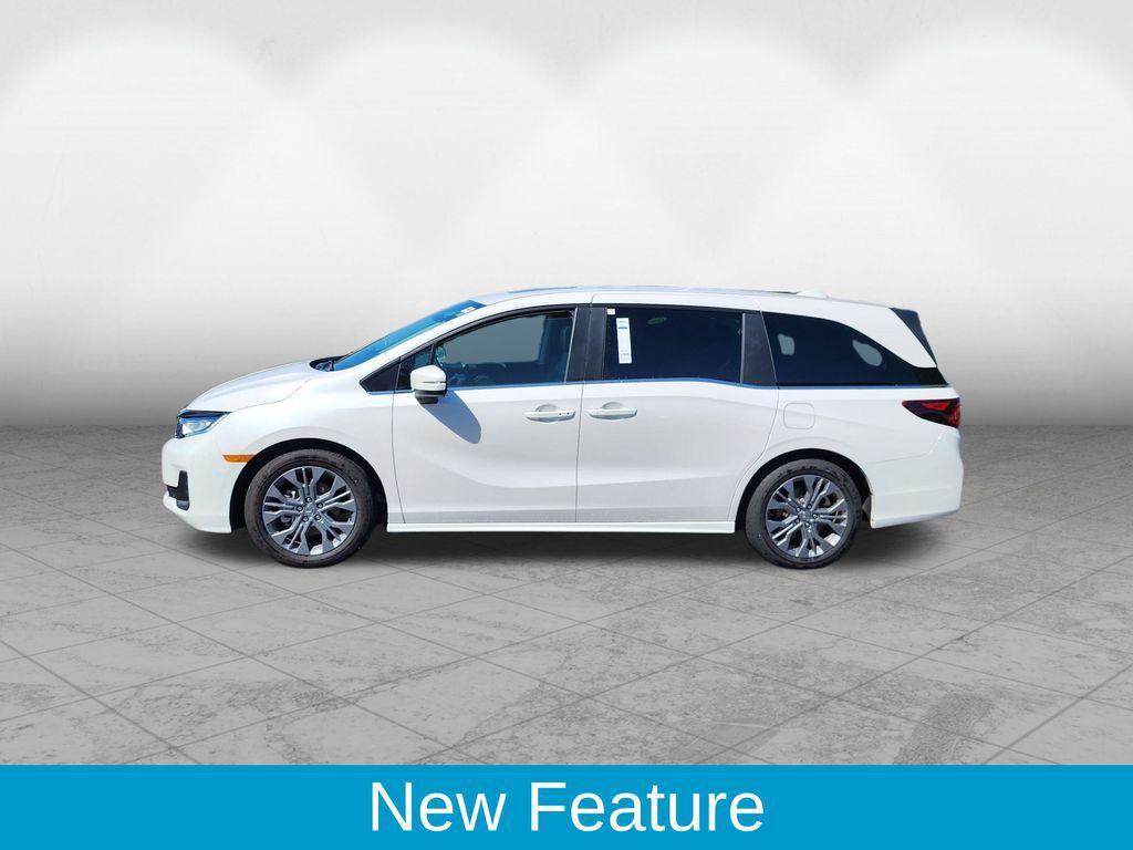 used 2025 Honda Odyssey car, priced at $44,000