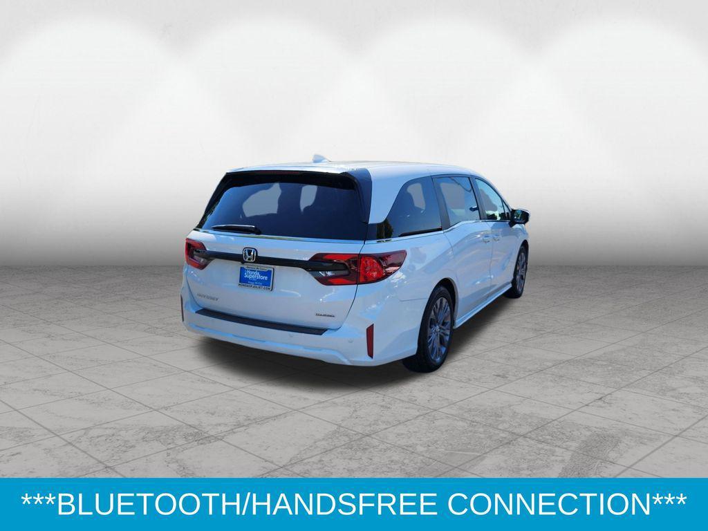 used 2025 Honda Odyssey car, priced at $44,000
