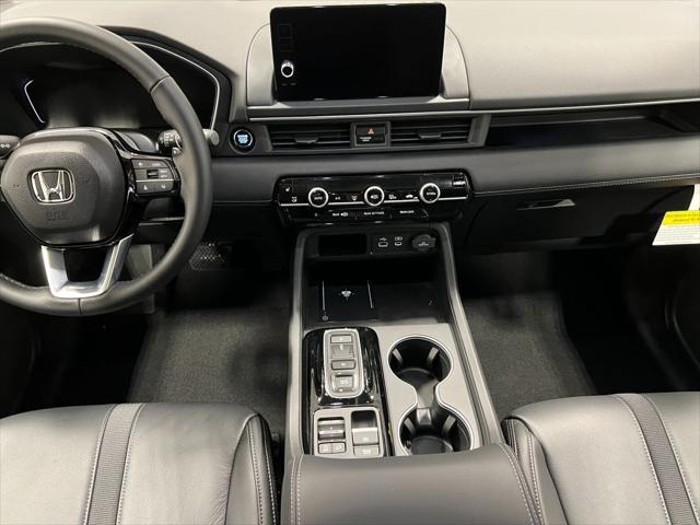 new 2025 Honda Pilot car, priced at $51,050