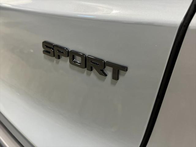 new 2026 Honda CR-V Hybrid car, priced at $39,960