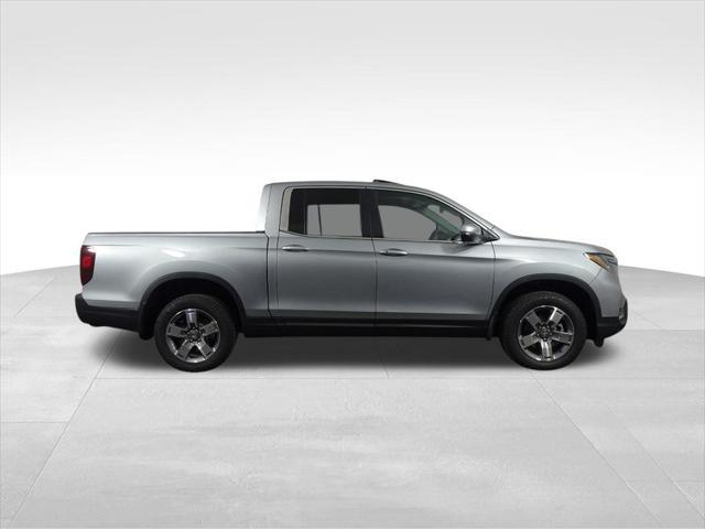 new 2025 Honda Ridgeline car, priced at $43,695