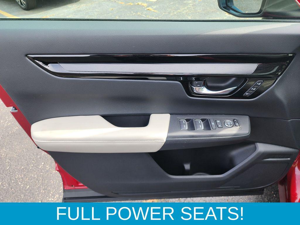 used 2025 Honda CR-V car, priced at $35,654