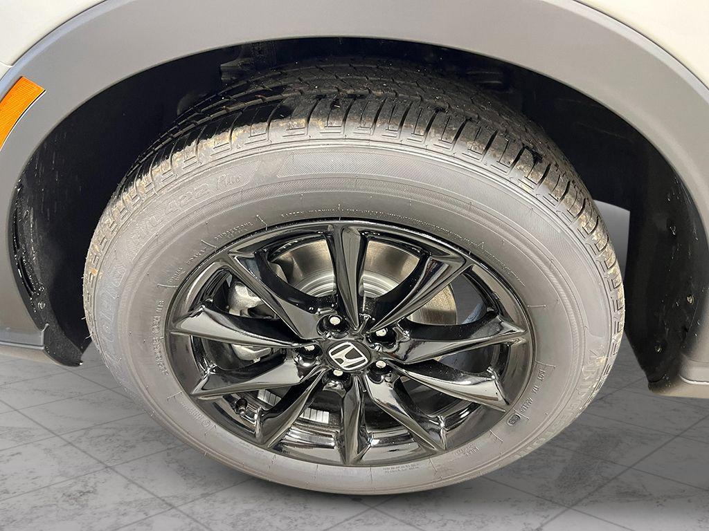 new 2026 Honda CR-V Hybrid car, priced at $39,989