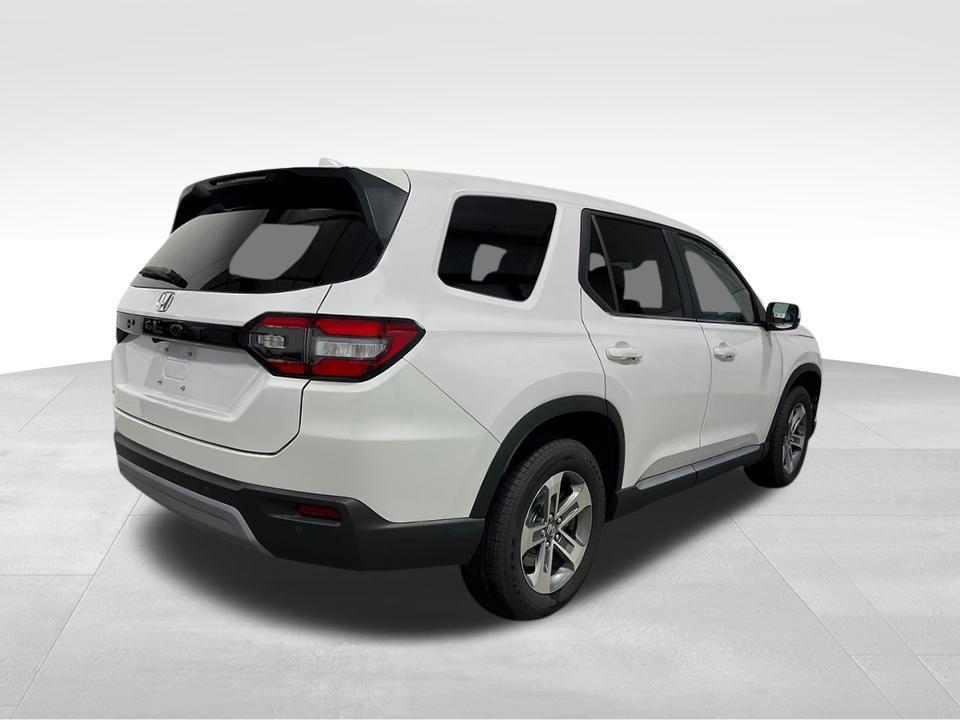 new 2025 Honda Pilot car, priced at $47,550
