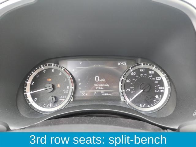 used 2024 Toyota Highlander car, priced at $38,966