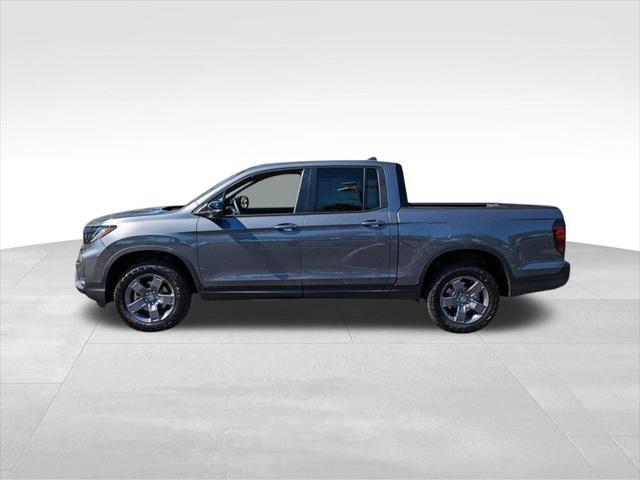 new 2025 Honda Ridgeline car, priced at $45,935