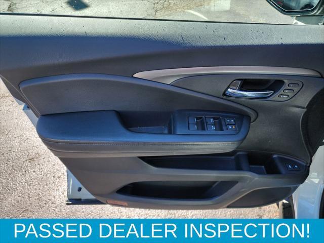 used 2022 Honda Pilot car, priced at $36,037
