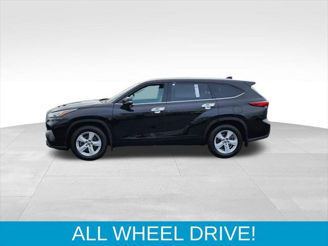 used 2020 Toyota Highlander car, priced at $23,171