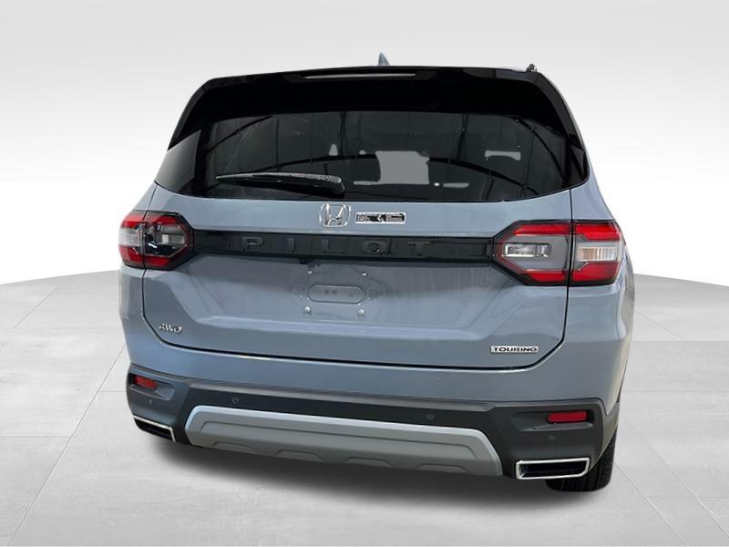 new 2025 Honda Pilot car, priced at $48,298