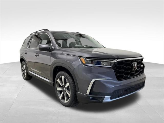 new 2025 Honda Pilot car, priced at $56,250