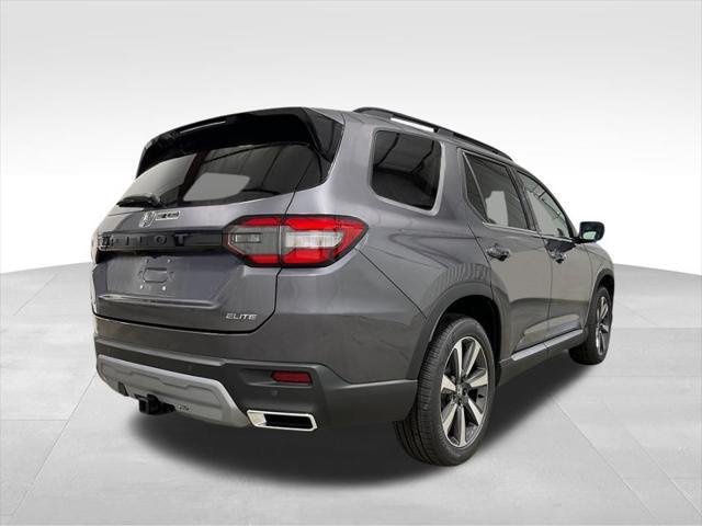 new 2025 Honda Pilot car, priced at $56,250
