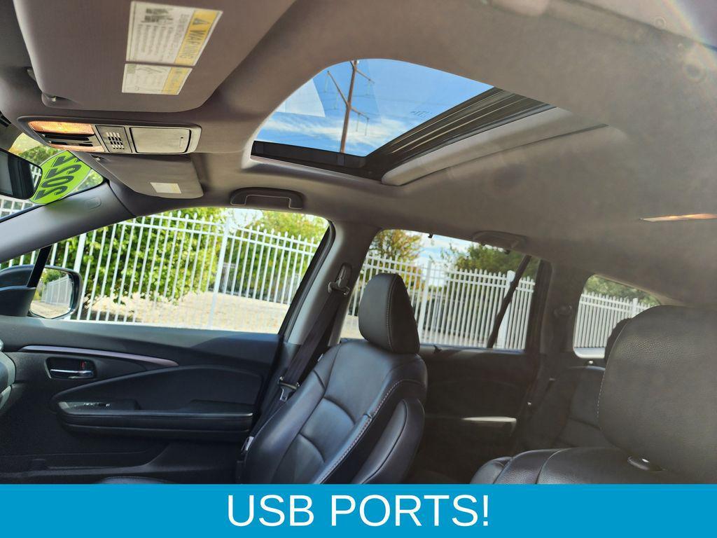 used 2022 Honda Pilot car, priced at $33,754