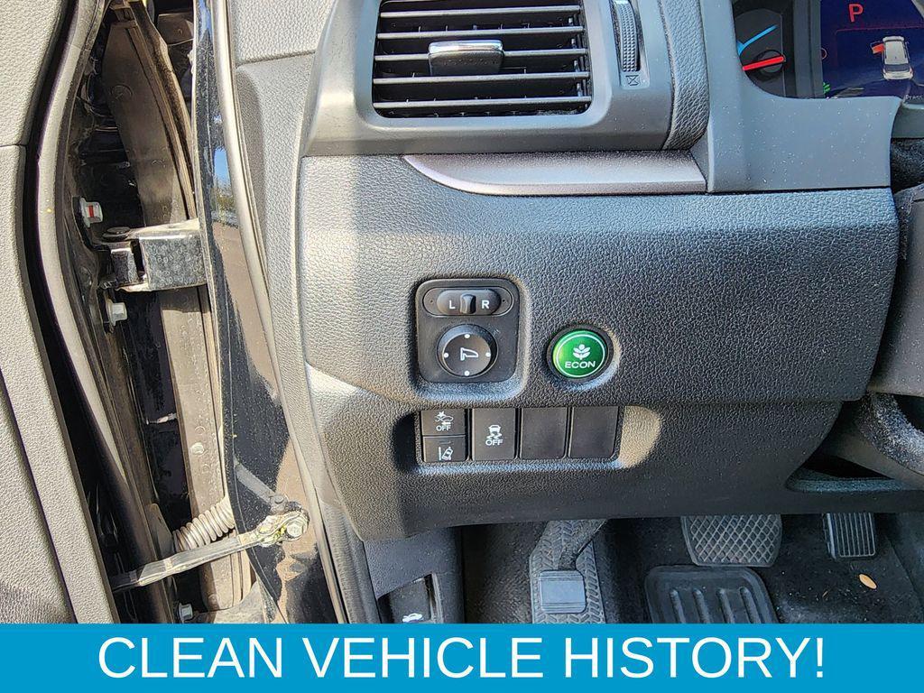 used 2022 Honda Pilot car, priced at $33,754