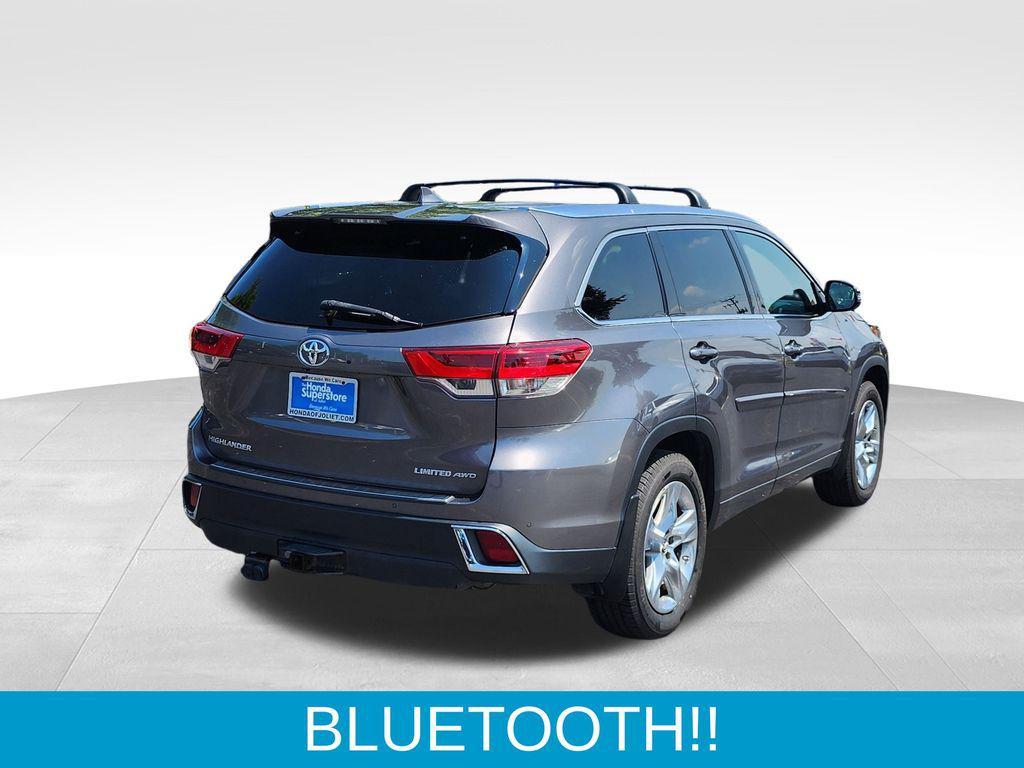 used 2019 Toyota Highlander car, priced at $26,830