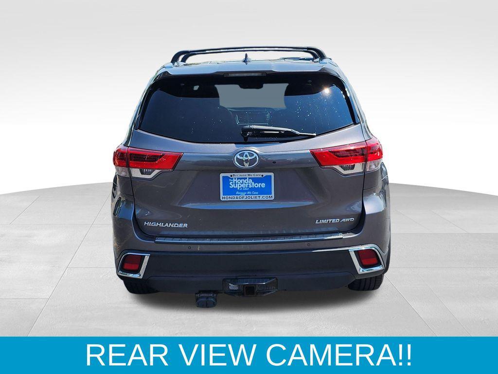 used 2019 Toyota Highlander car, priced at $26,830