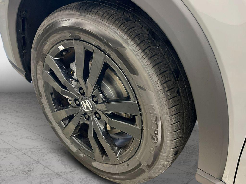 new 2026 Honda HR-V car, priced at $29,997