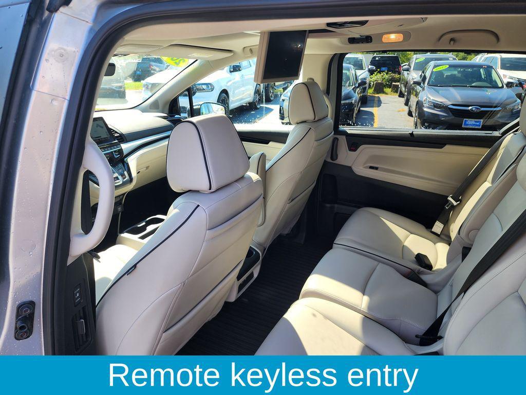 used 2025 Honda Odyssey car, priced at $45,500