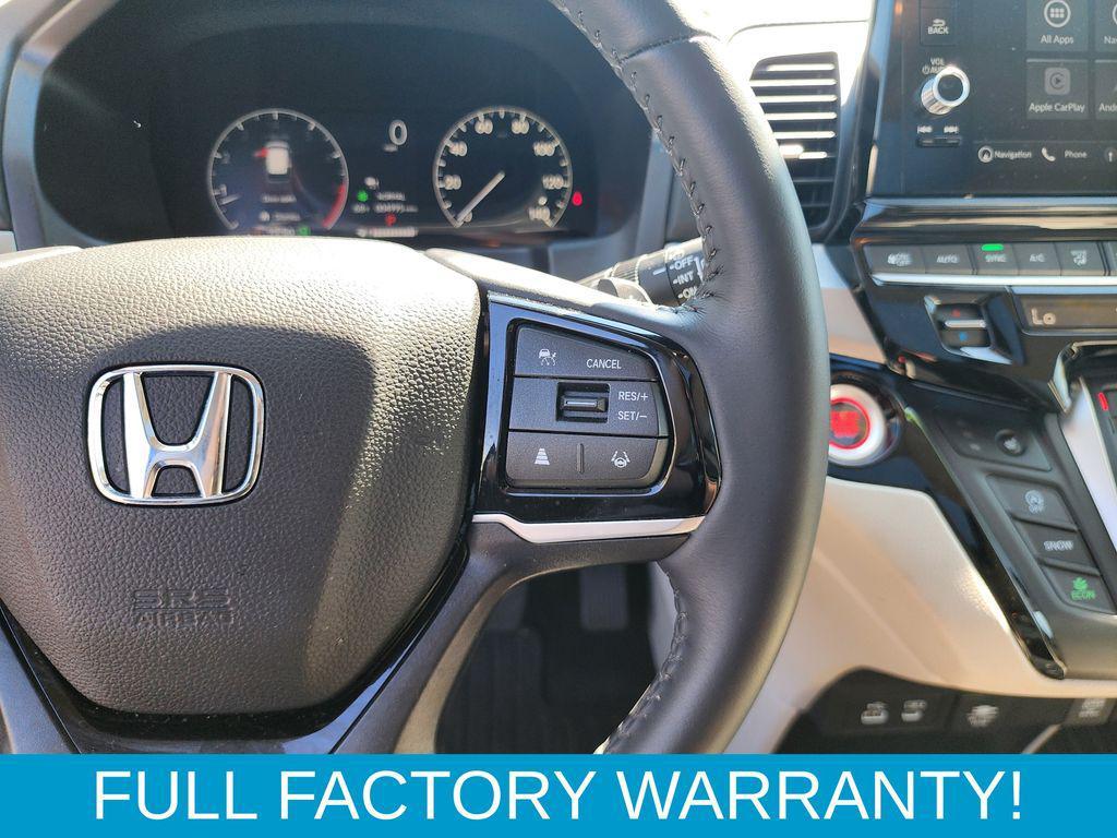 used 2025 Honda Odyssey car, priced at $45,500