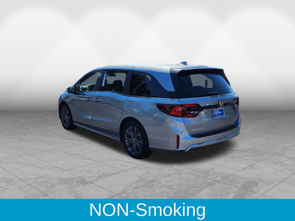 used 2025 Honda Odyssey car, priced at $45,500